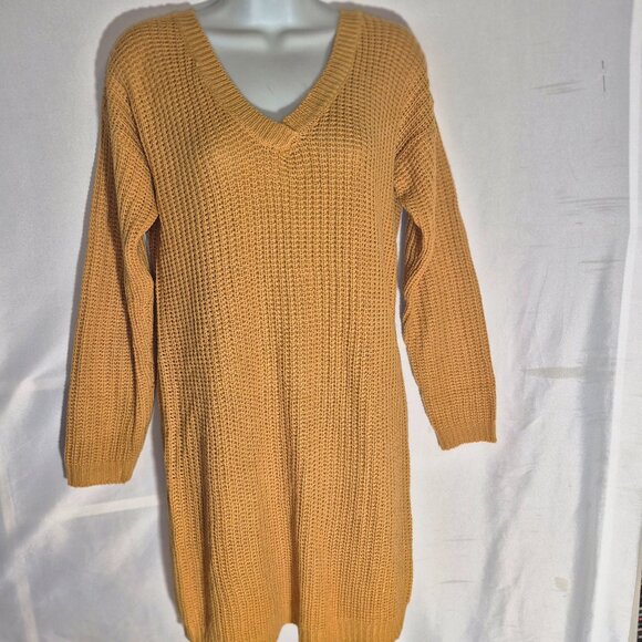 NO COMMENT sweater dress/long sweater, Gold knit in size Medium - Picture 6 of 16